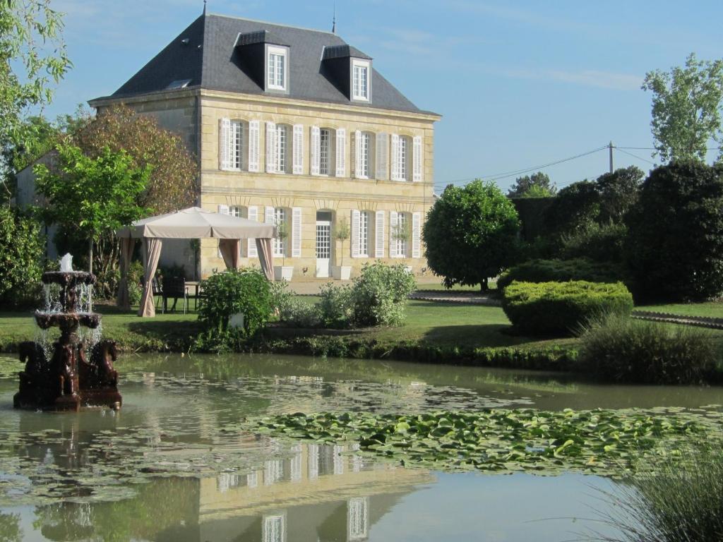 Hôtel Chateau Beau Jardin à Gaillan-en-Médoc Extérieur photo