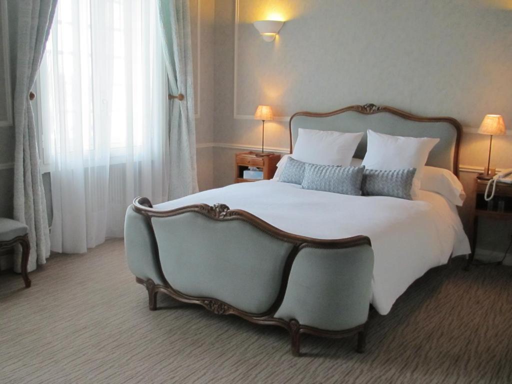 Hôtel Chateau Beau Jardin à Gaillan-en-Médoc Chambre photo