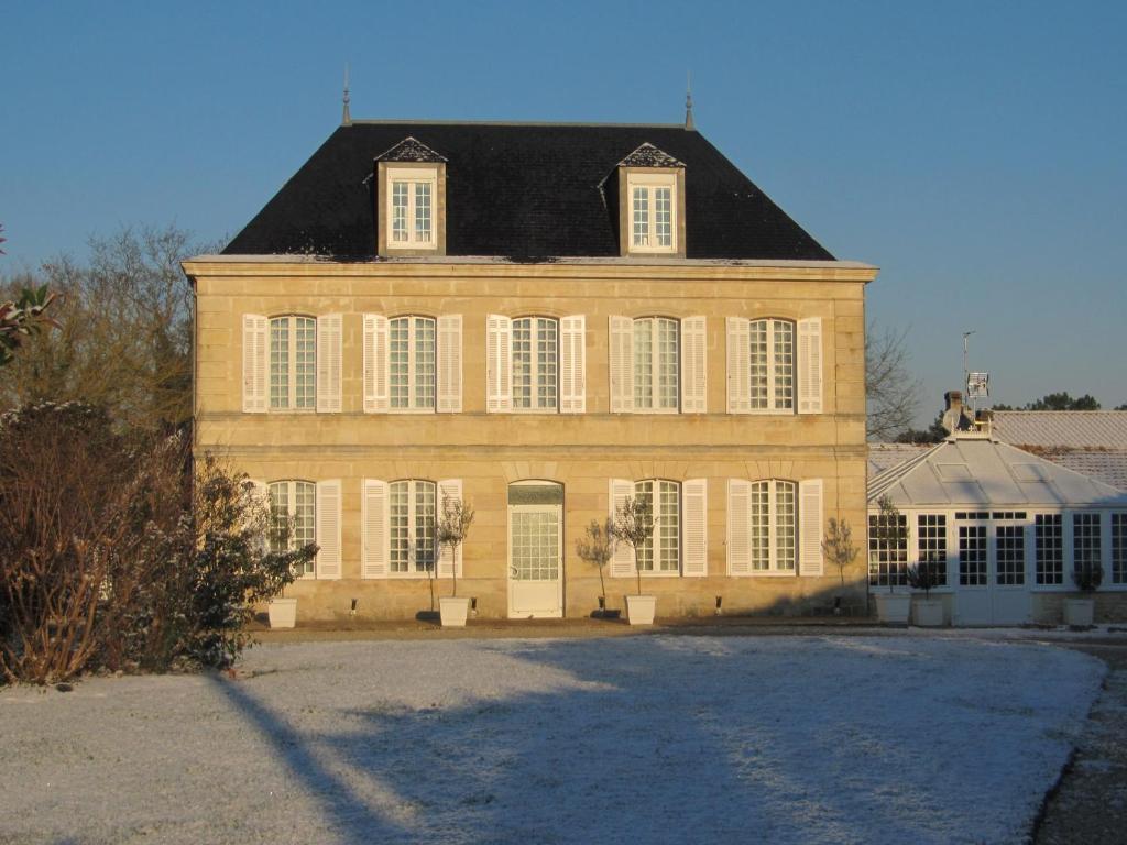 Hôtel Chateau Beau Jardin à Gaillan-en-Médoc Extérieur photo